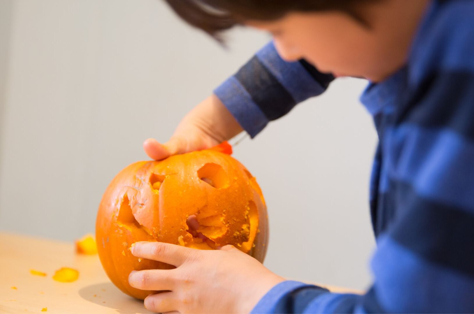 Halloween image aspect ratio